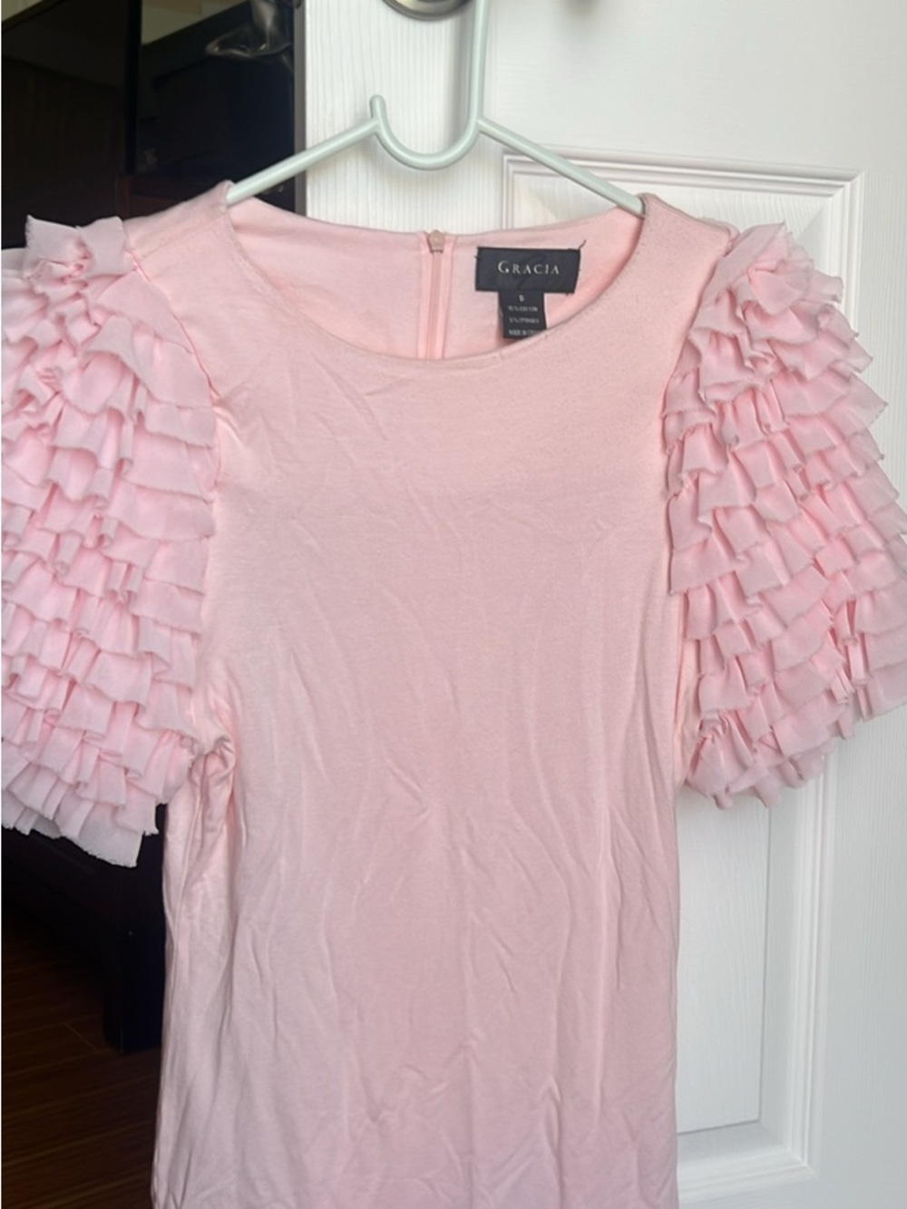 Gracia Light Pink Ruffle Puff Sleeve Tee